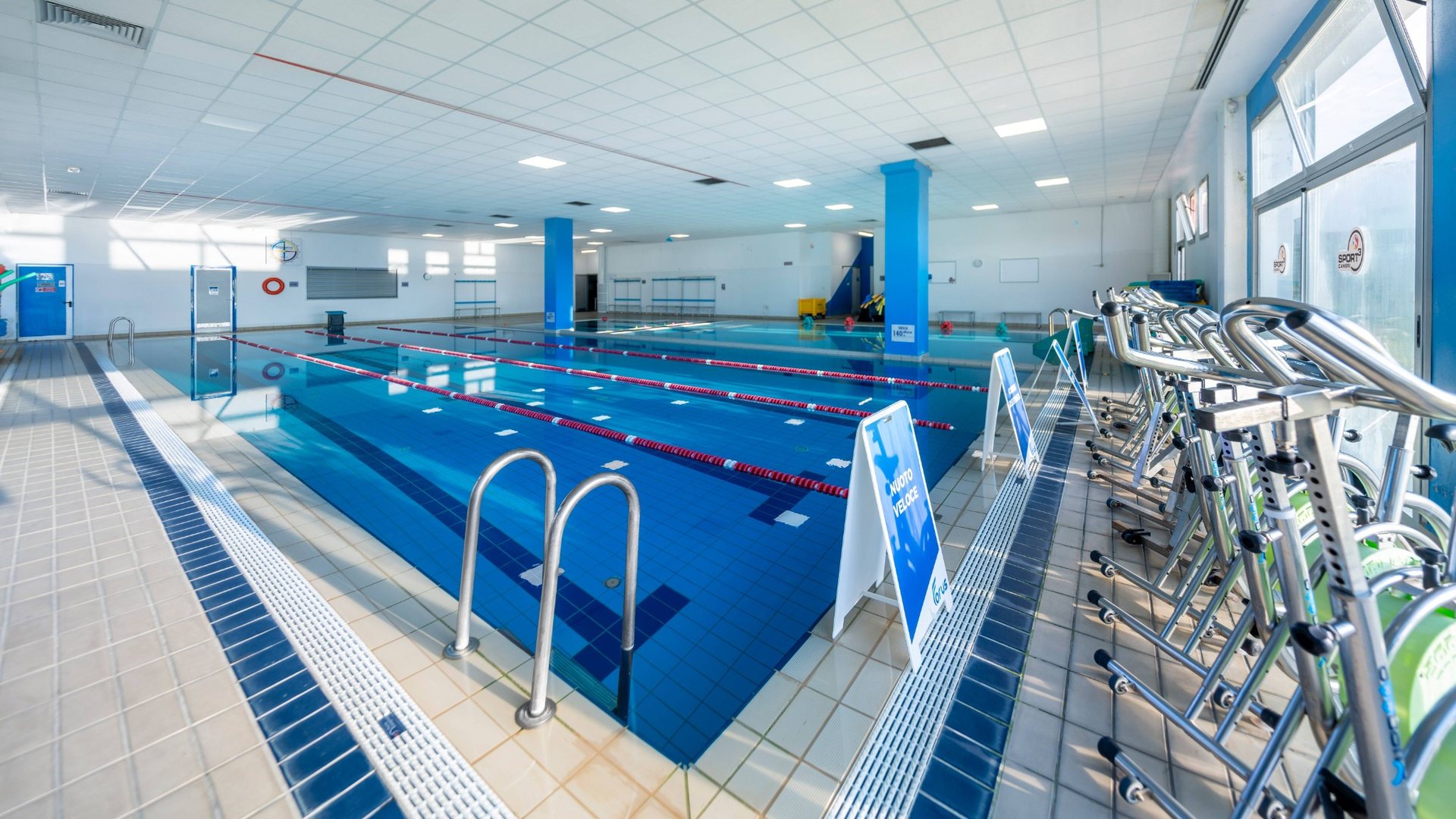 cameri_piscina_forus1